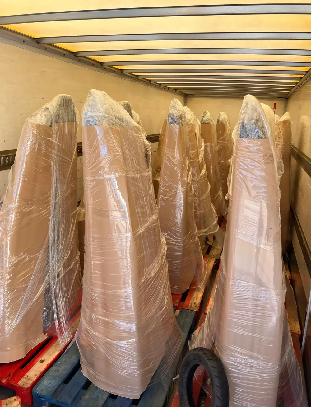 Transporte e instalación de piezas